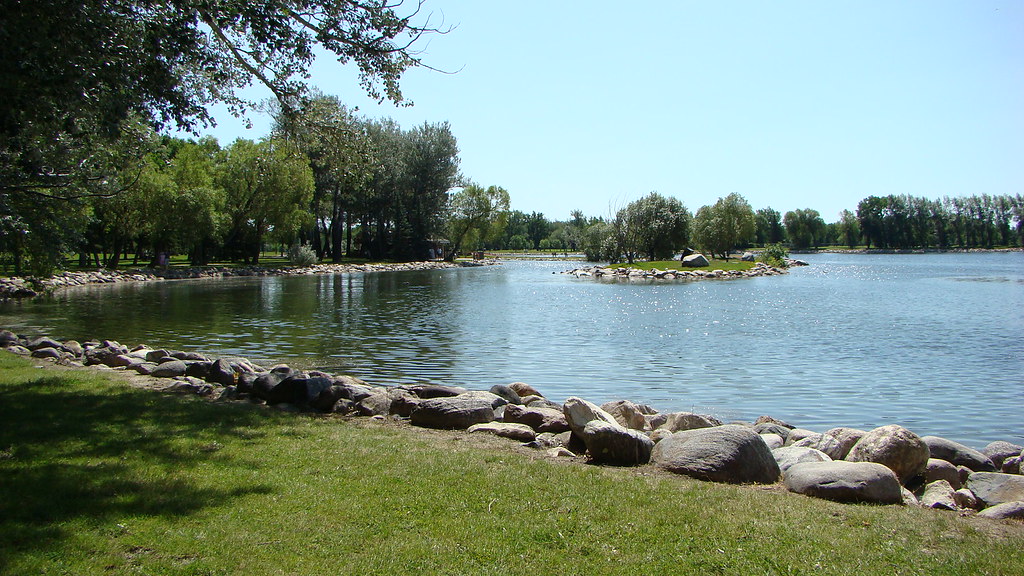 016 Alberta Lethbridge Henderson Lake E & E Flickr