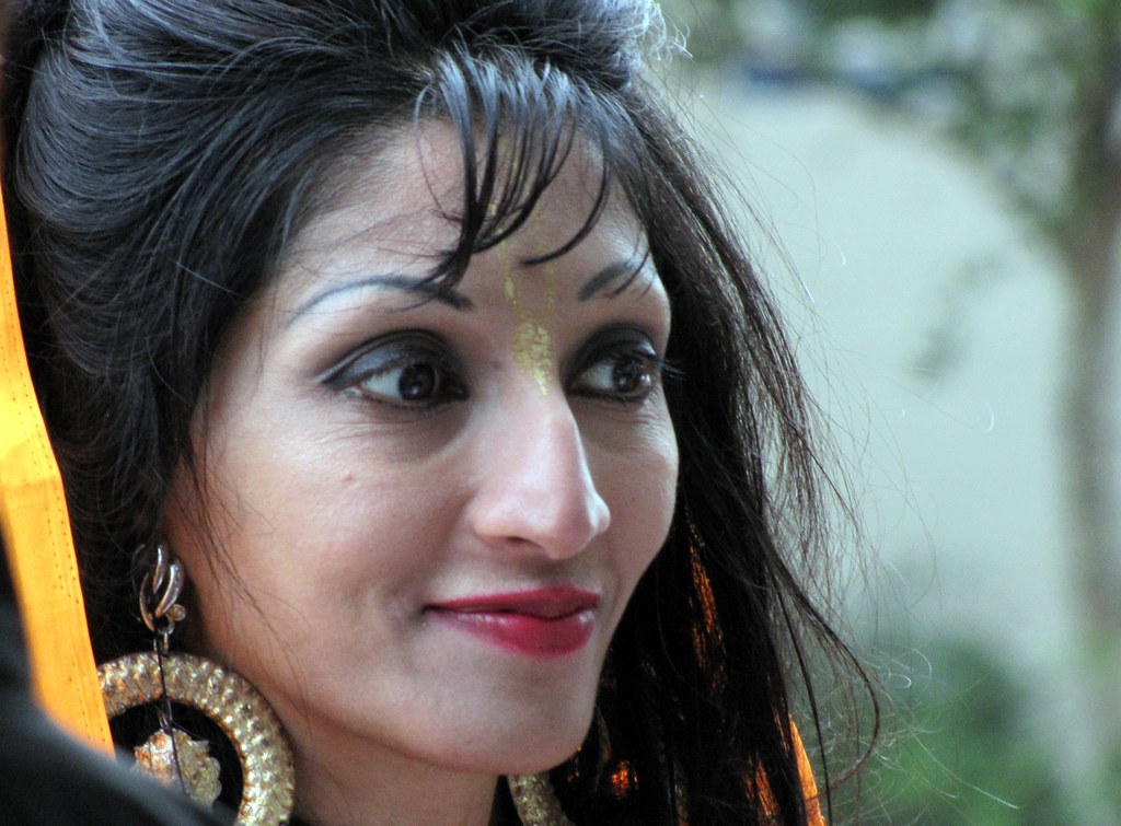 hari rama hari krishna i saw this woman at the ISKCON boot… Flickr