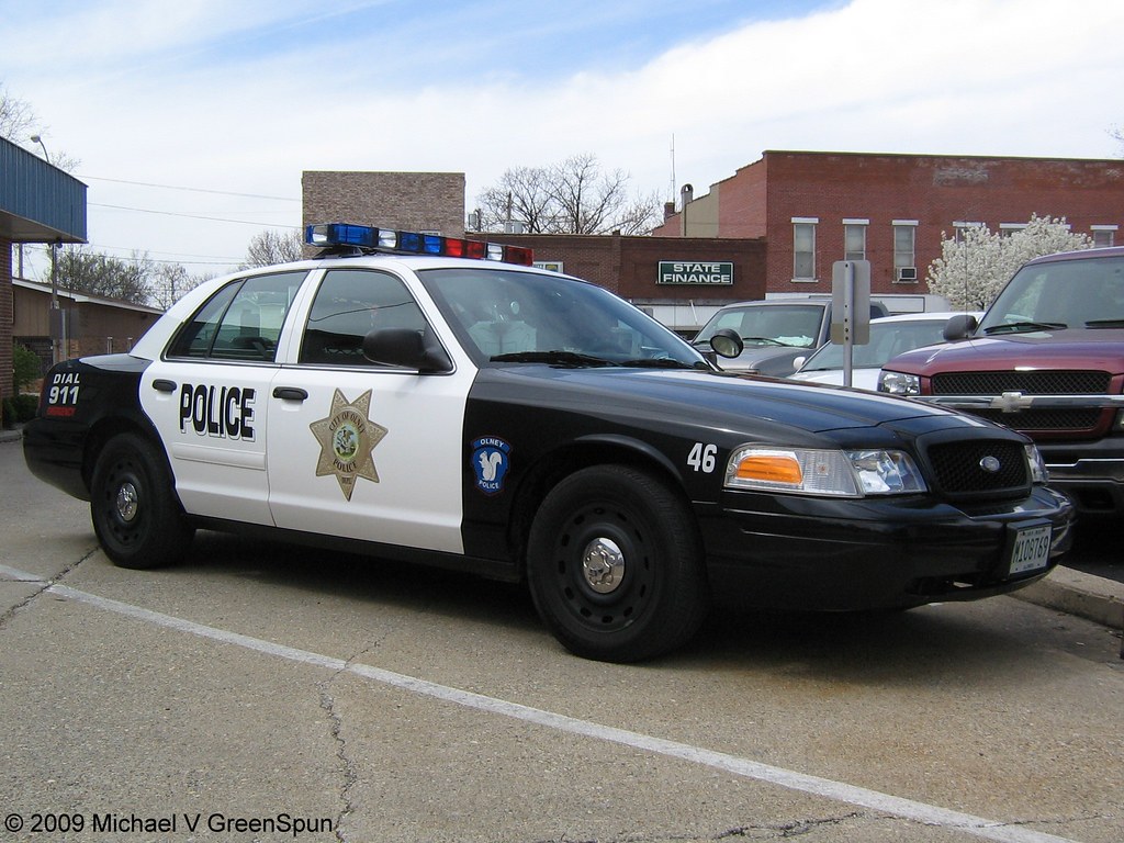 Olney Police Olney Police vehicle parked at the station, 3… Flickr
