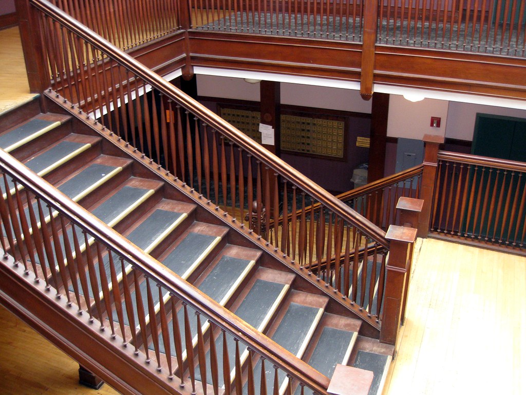 Herkimer Hotel Staircase The Herkimer Hotel in Grand Rapid… Flickr
