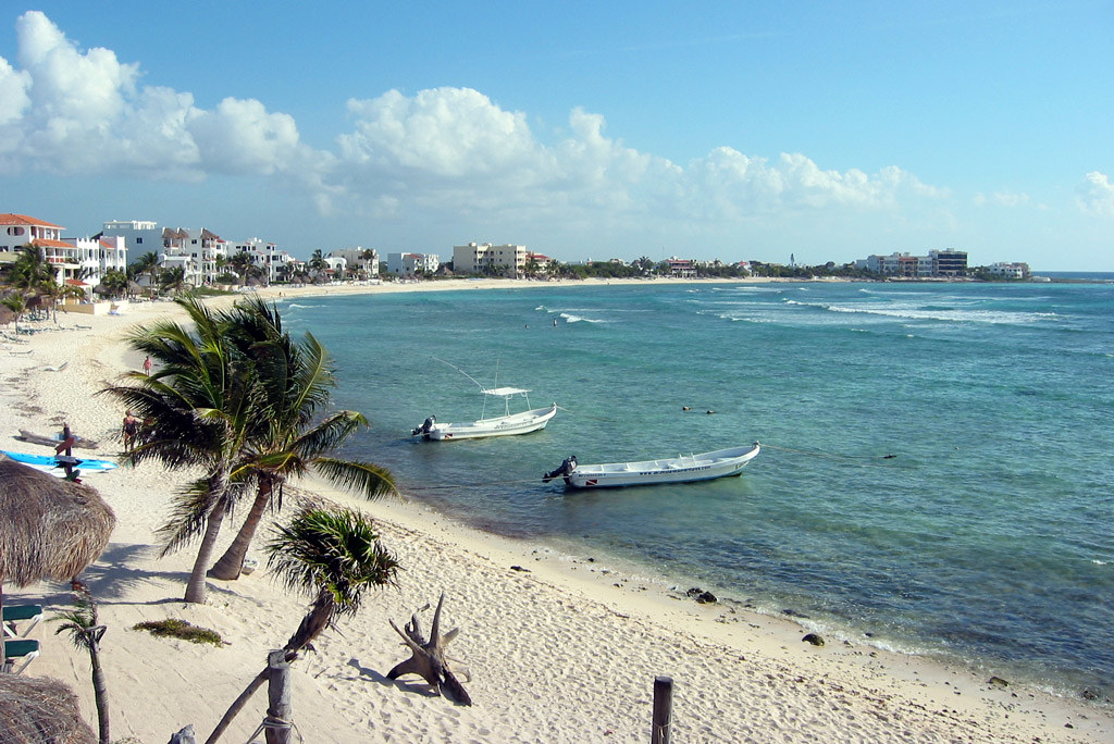 Half Moon Bay, Akumal, Yucatan From the "Crow's nest" at L… Flickr