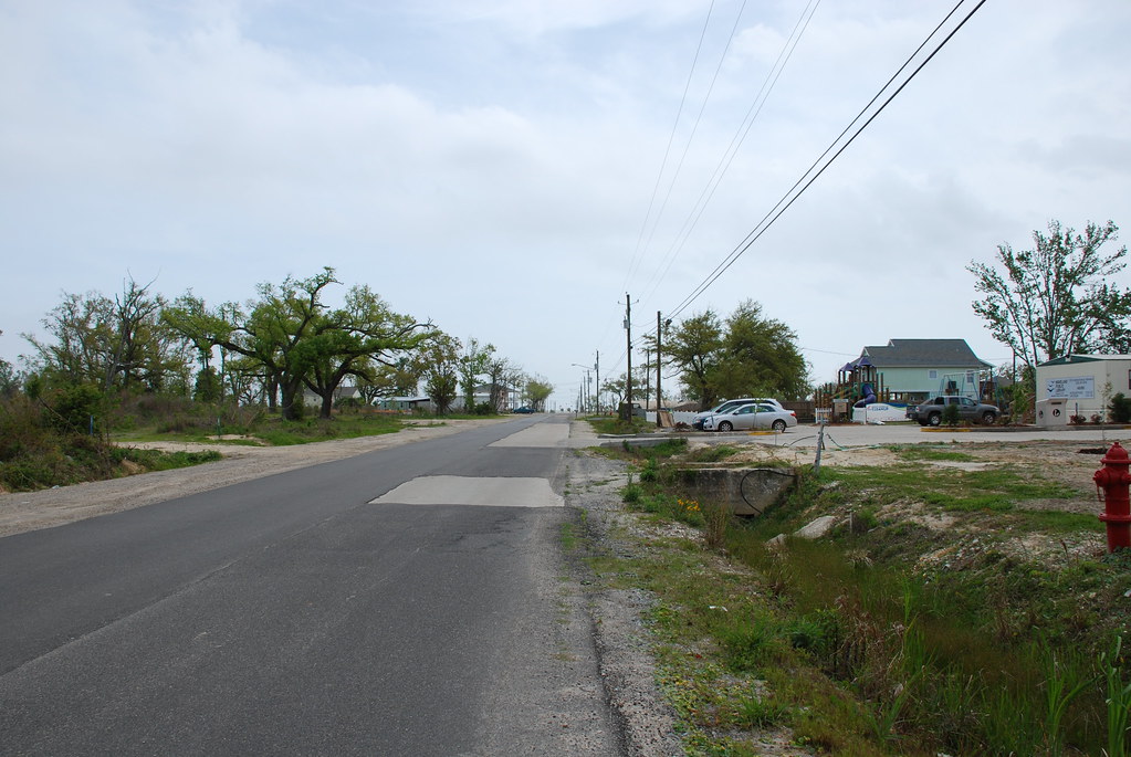 Coleman Avenue, Waveland Before Katrina this was the "main… Flickr