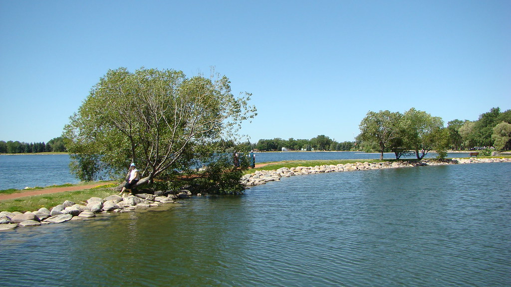 023 Alberta Lethbridge Henderson Lake Henderson Lake w… Flickr