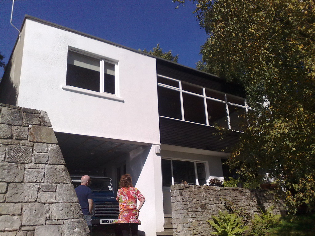 House at Crossford This was designed in 1956 by Fife archi… Flickr