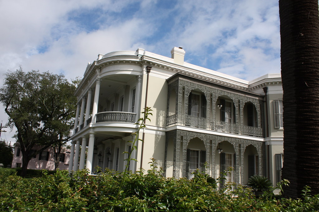 Coliseum Street, New Orleans, Louisiana The Garden Distric… Flickr