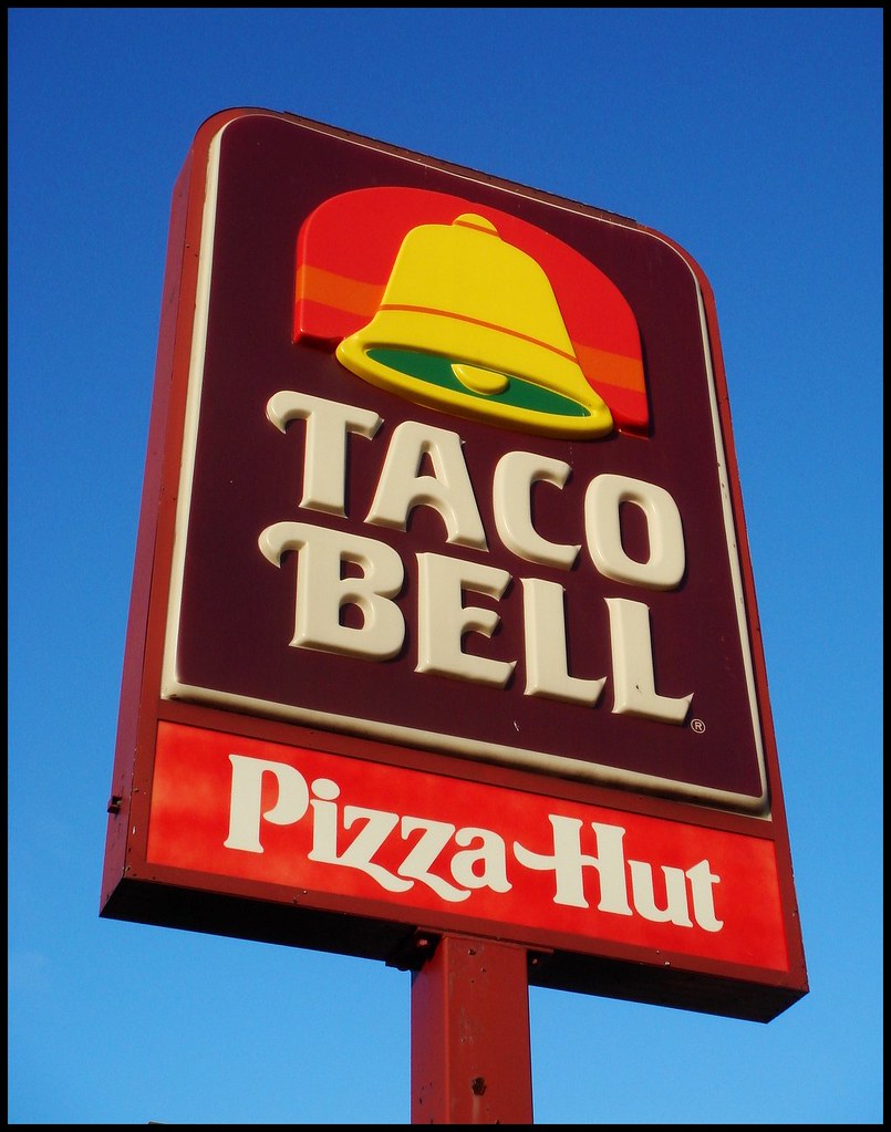 Flickriver Photoset 'Pizza Hut' by The Caldor Rainbow