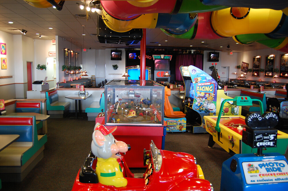 Chuck E Cheese Chuck E Cheese // Middletown NY Village. Flickr