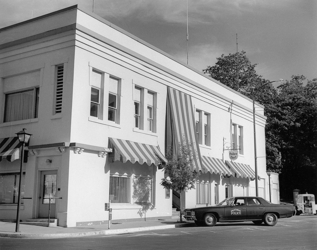Image0088d Ashland Police Department at Ashland City Hall… Flickr