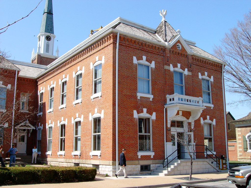 Sainte Genevieve County Courthouse (Sainte Genevieve, Miss… Flickr
