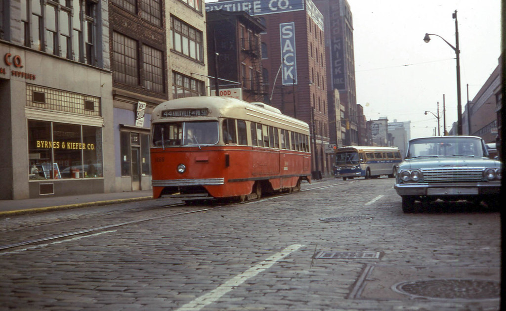 19680824 05 PAT 1666 Penn Ave. 12th Ave. David Wilson Flickr