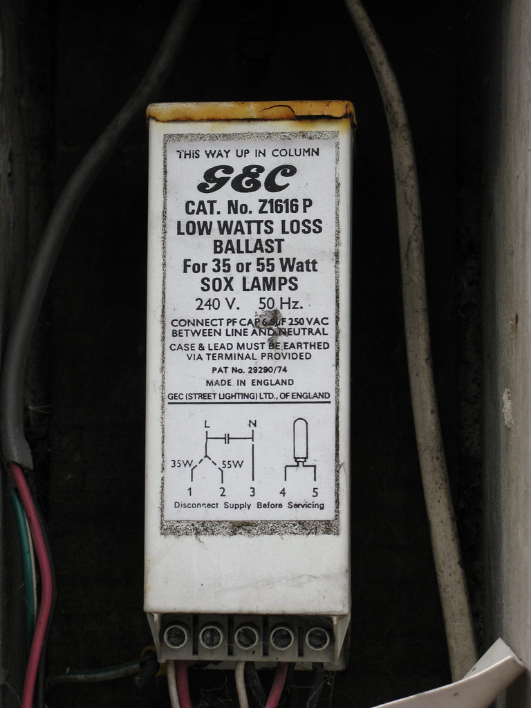 GEC Z1616P low loss ballast, in redundant GEC street lamp,… Flickr