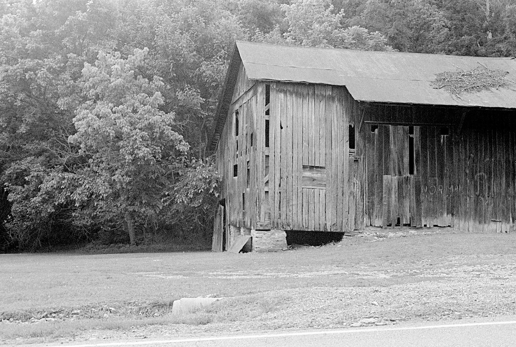 Tavern Barn 02 Old barn near the Cross Keys Tavern Bob Dilgard Flickr