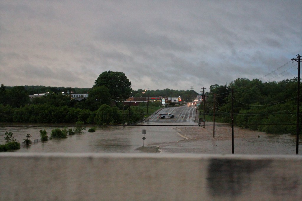 Old Nashville Highway, Smyrna TN Just a little bit of wate… Flickr