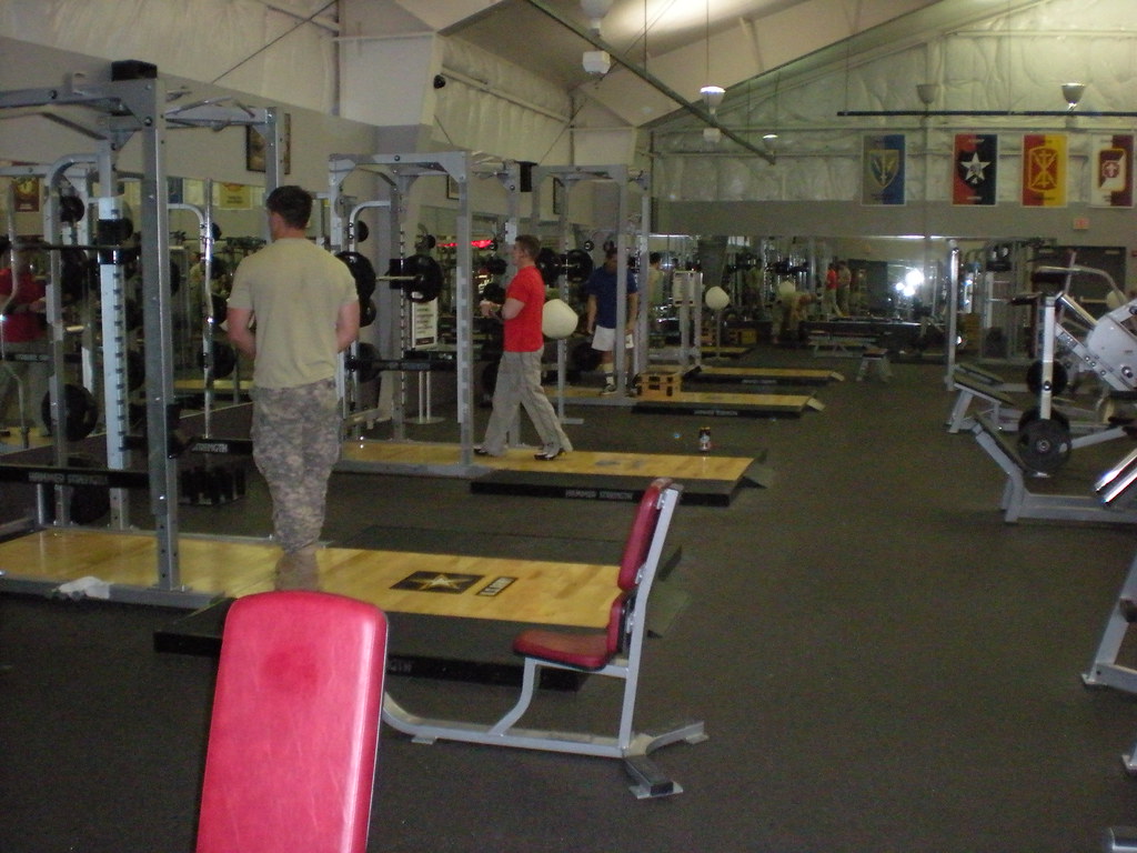 DSCN0846 McVeigh Gym Weight Room JBLM MWR Flickr