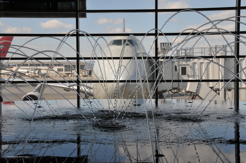 Water fountain at Detroit Airport This is a water fountain… Flickr