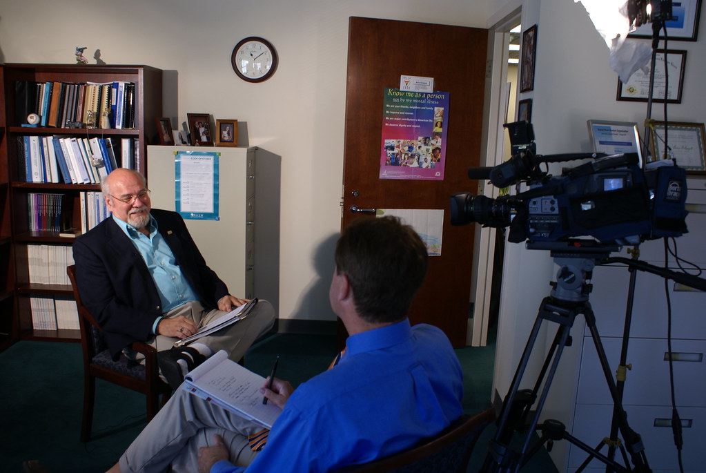 2007 003 Gary Shaffer is interviewed for a TV news report … Flickr