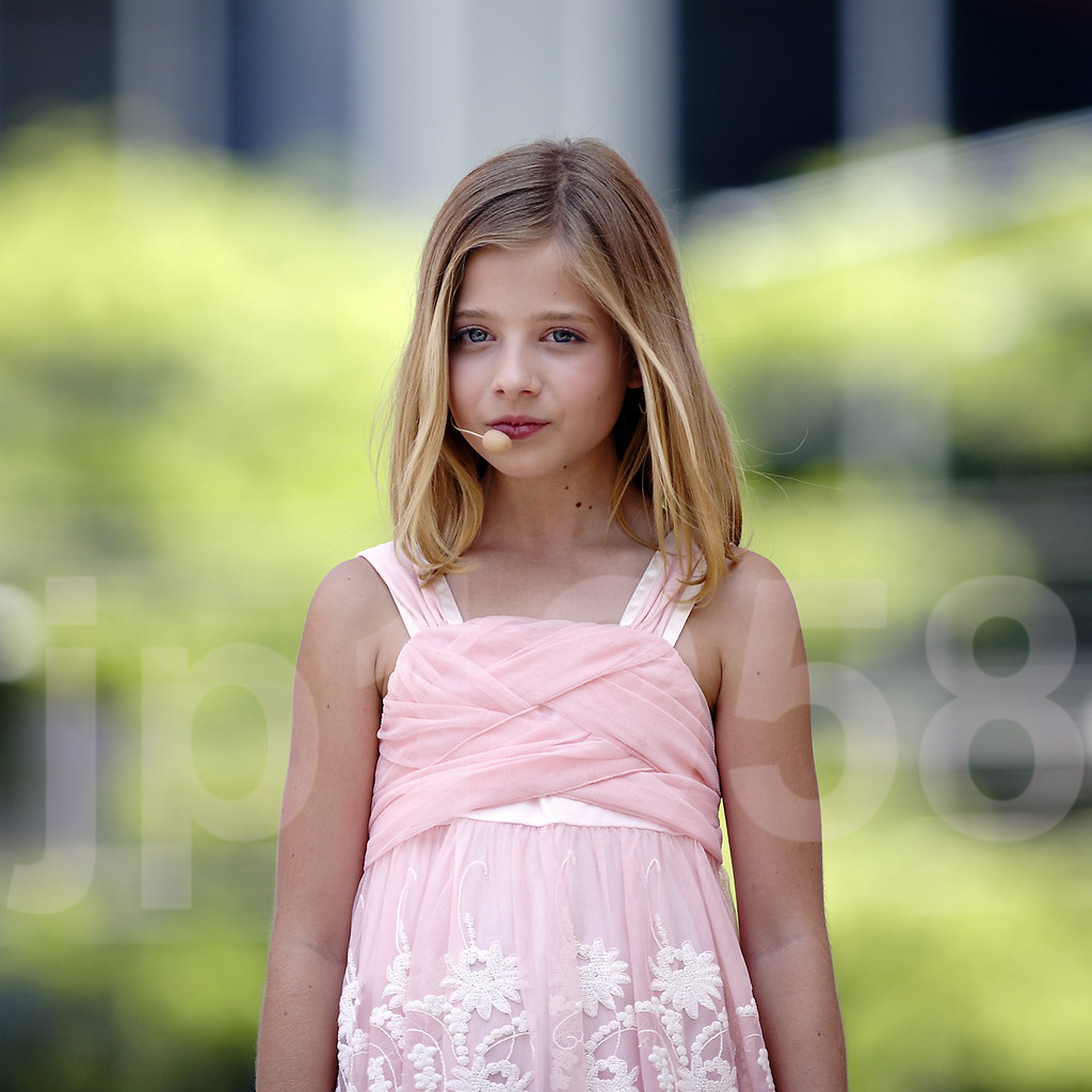 Jackie Evancho 11 year old Jackie Evancho was the first ru… Flickr