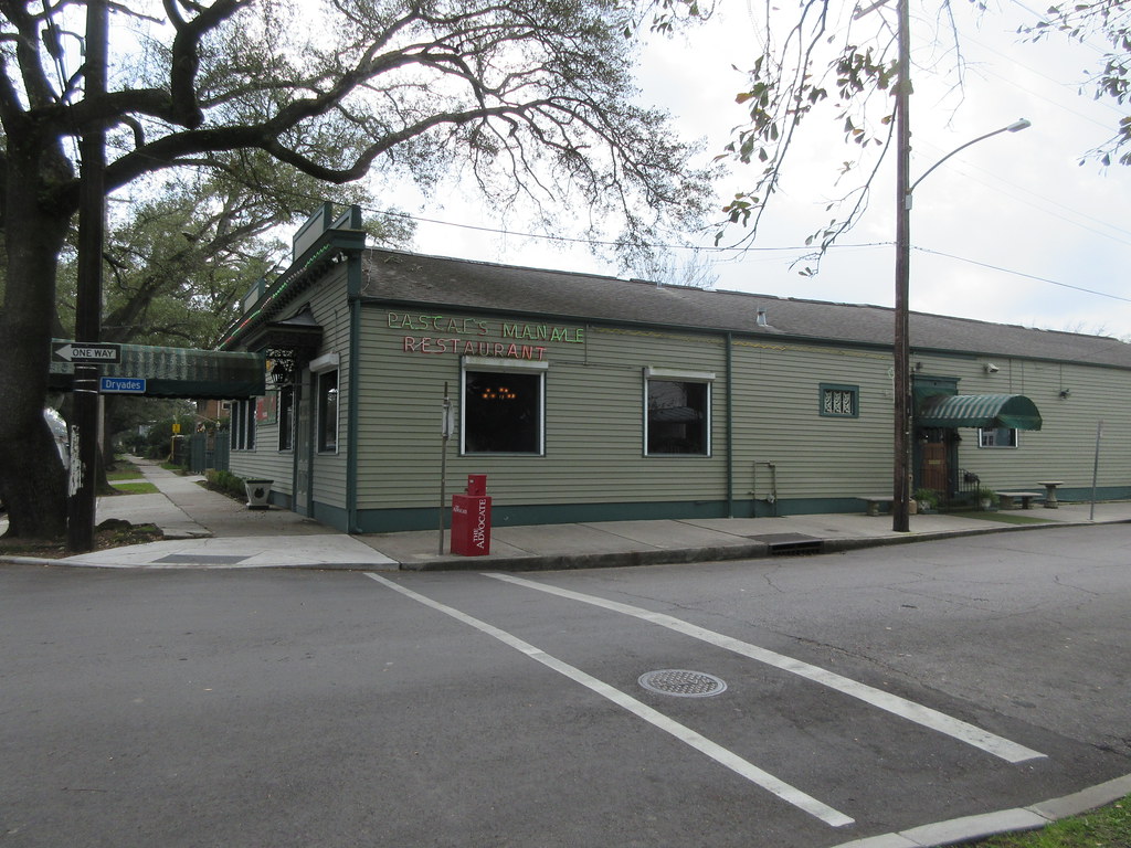 Napoleon Avenue, Uptown New Orleans Pascal's Manale restau… Flickr