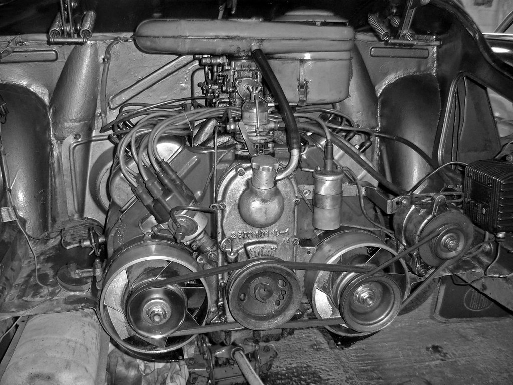 Tatra 603H engine in the Workshop - a photo on Flickriver