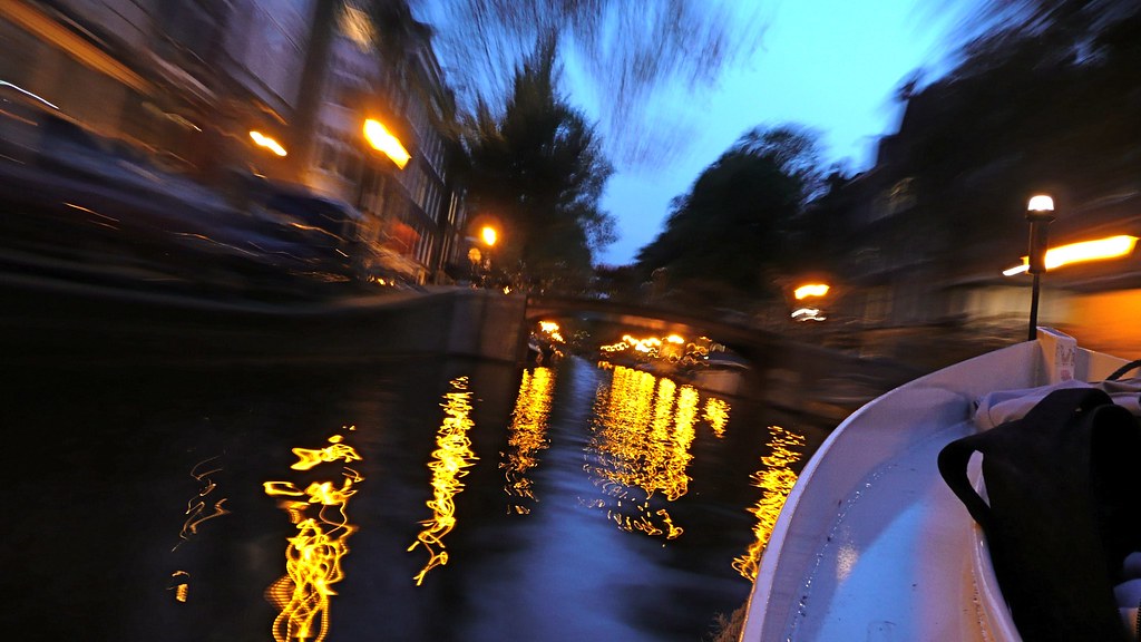 Electric Canal Boat in Amsterdam a photo on Flickriver