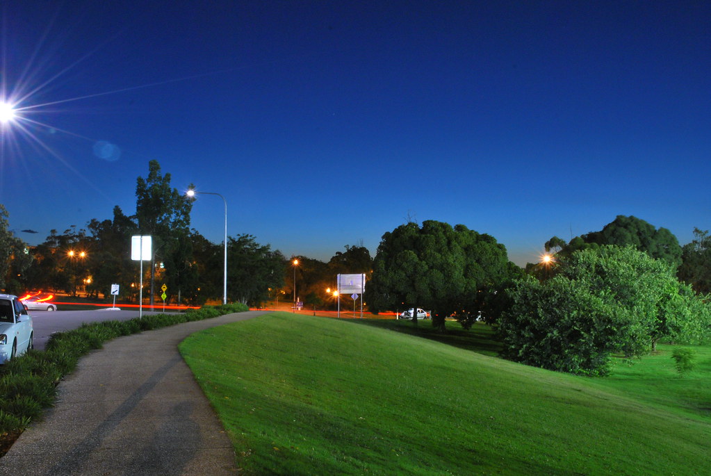 Dusk in Brisbane, QLD Taken near University of Queensland'… Flickr