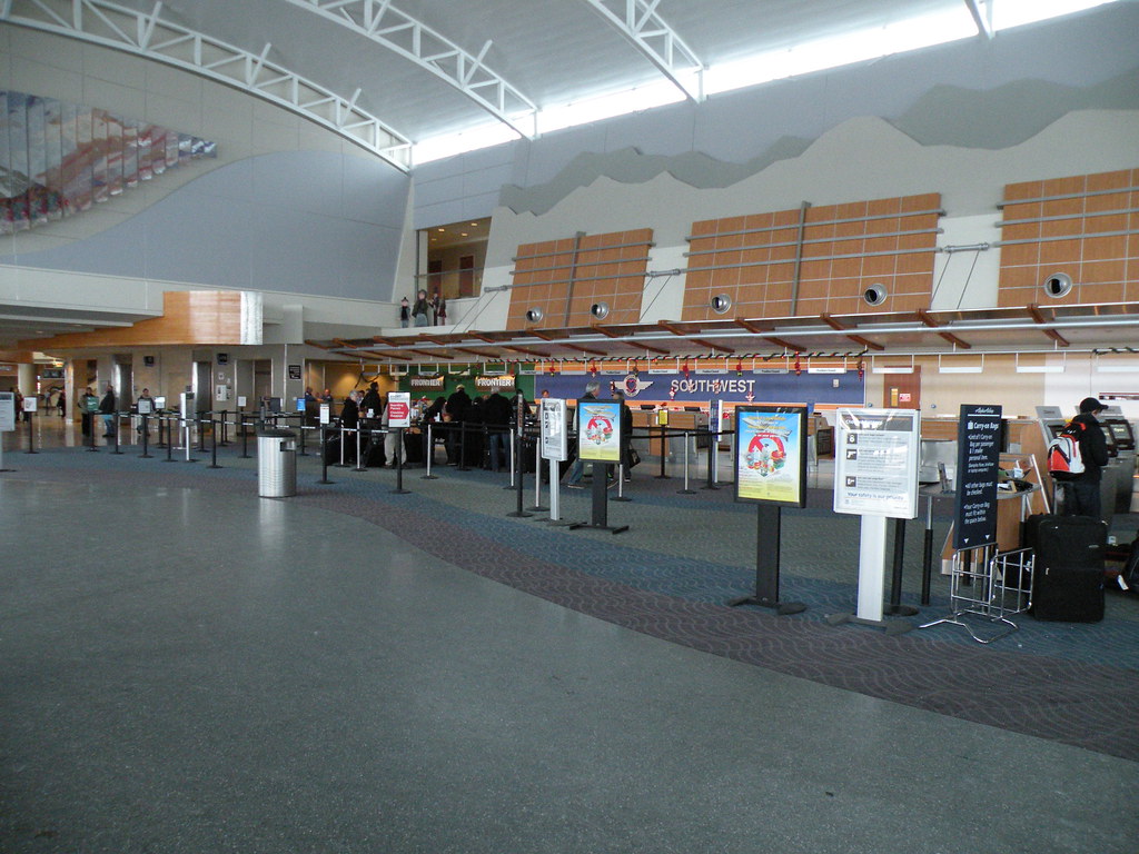 Boise Ticket counters in Boise. WN737300 Flickr