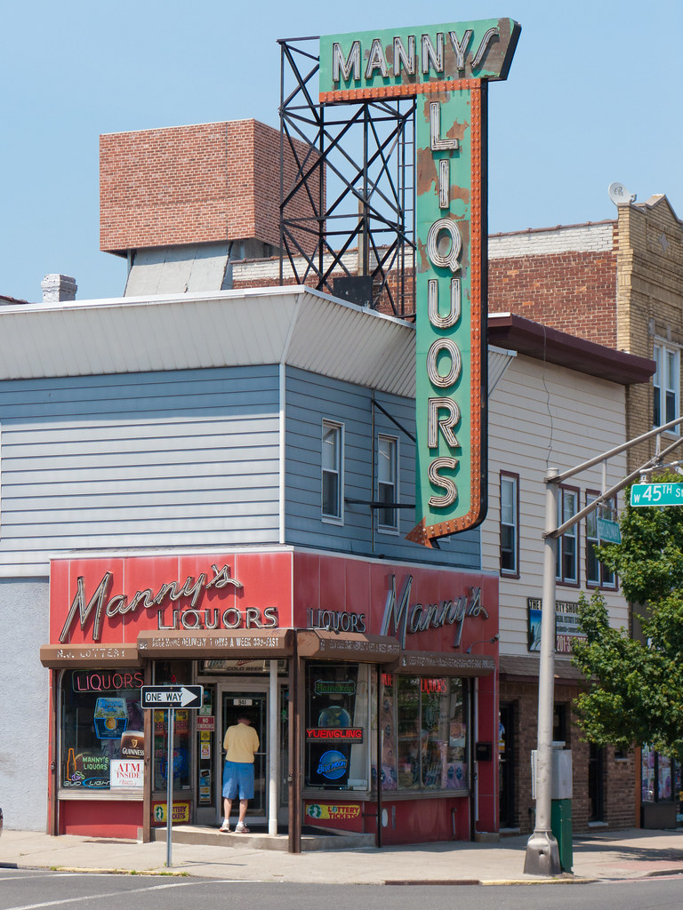 Manny's Liquors Bayonne, NJ Wow. Jeffs4653 Flickr