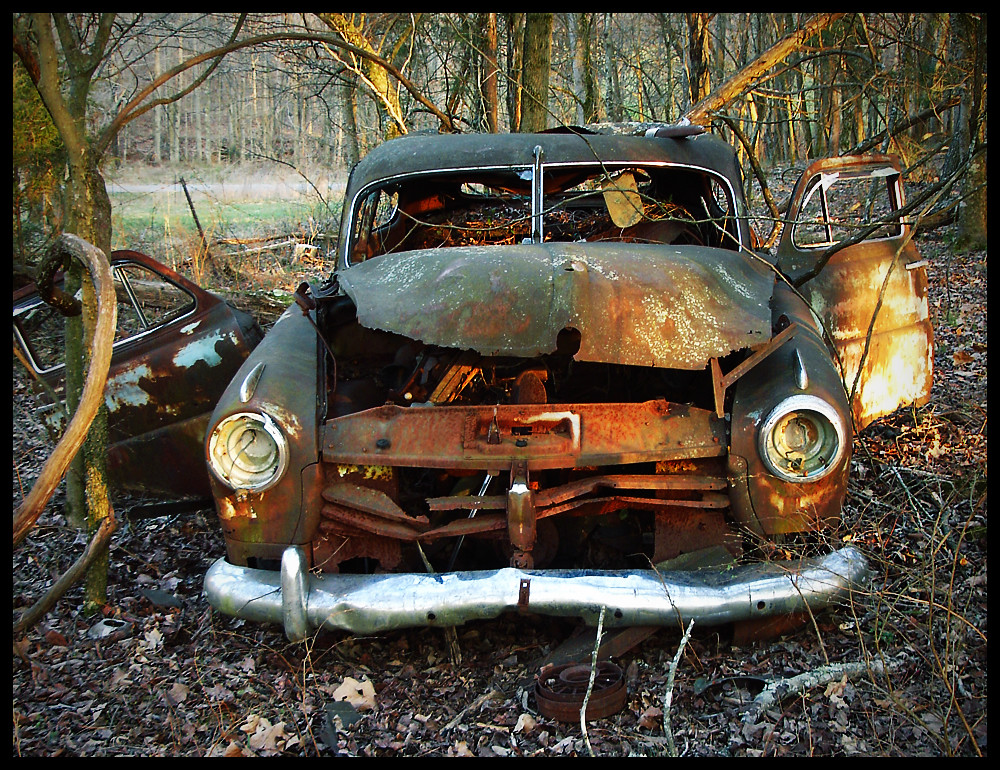 abandoned car White House, TN Amy Em. Flickr