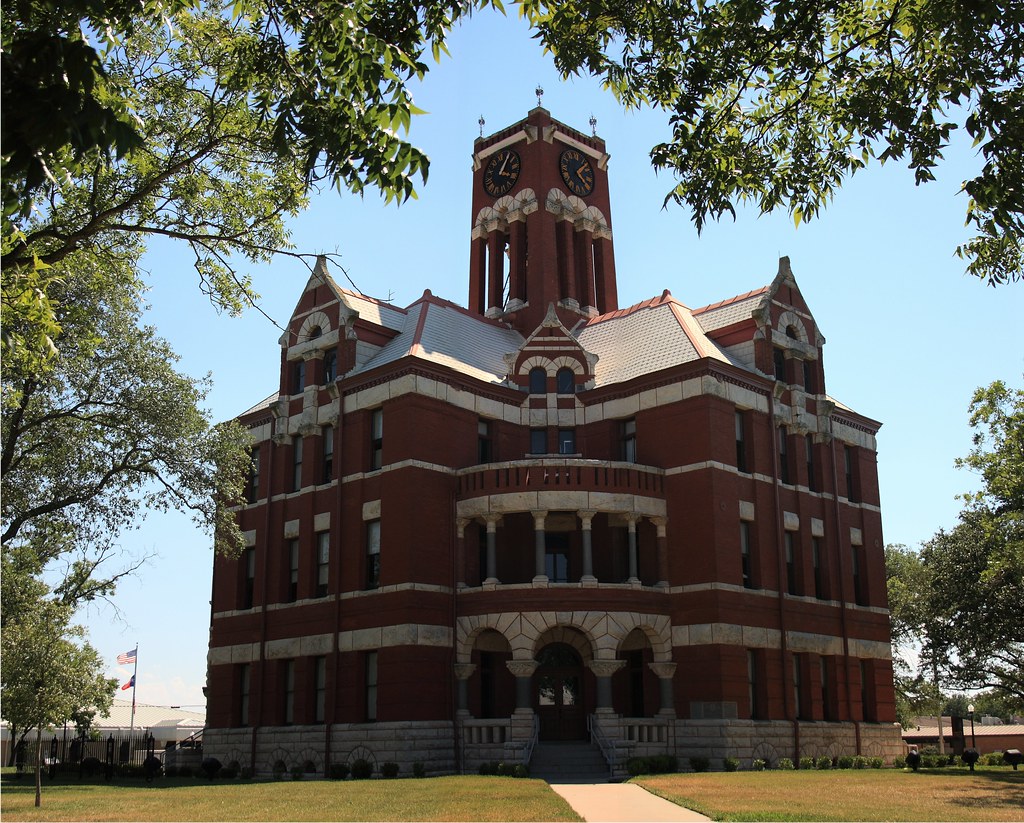 Lee County Courthouse (Giddings, TX) Lee County (named in … Flickr