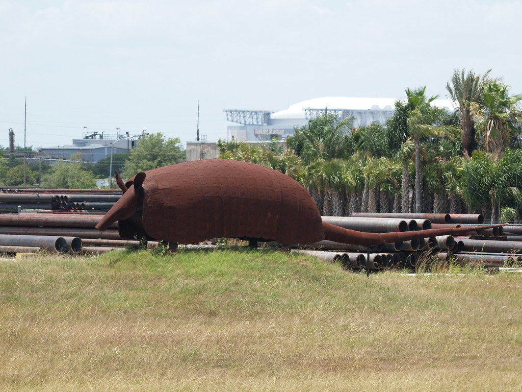 Houston Texas Texas Pipe & Supply Folk Art 2009 metal scul… Flickr