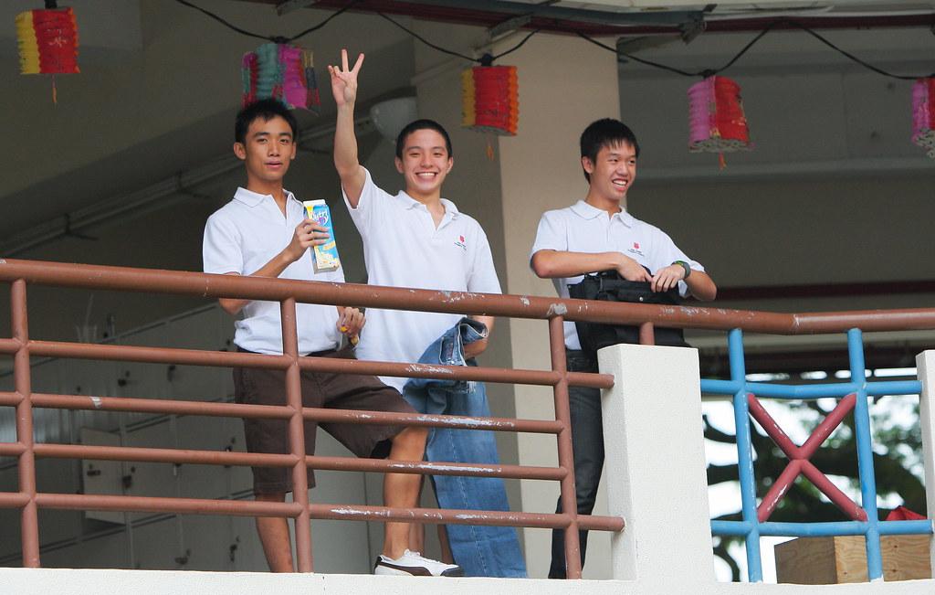 Hwa Chong MAF 2009 Hwa Chong Mid Autumn Festival 2009 Zhong Wei Wan