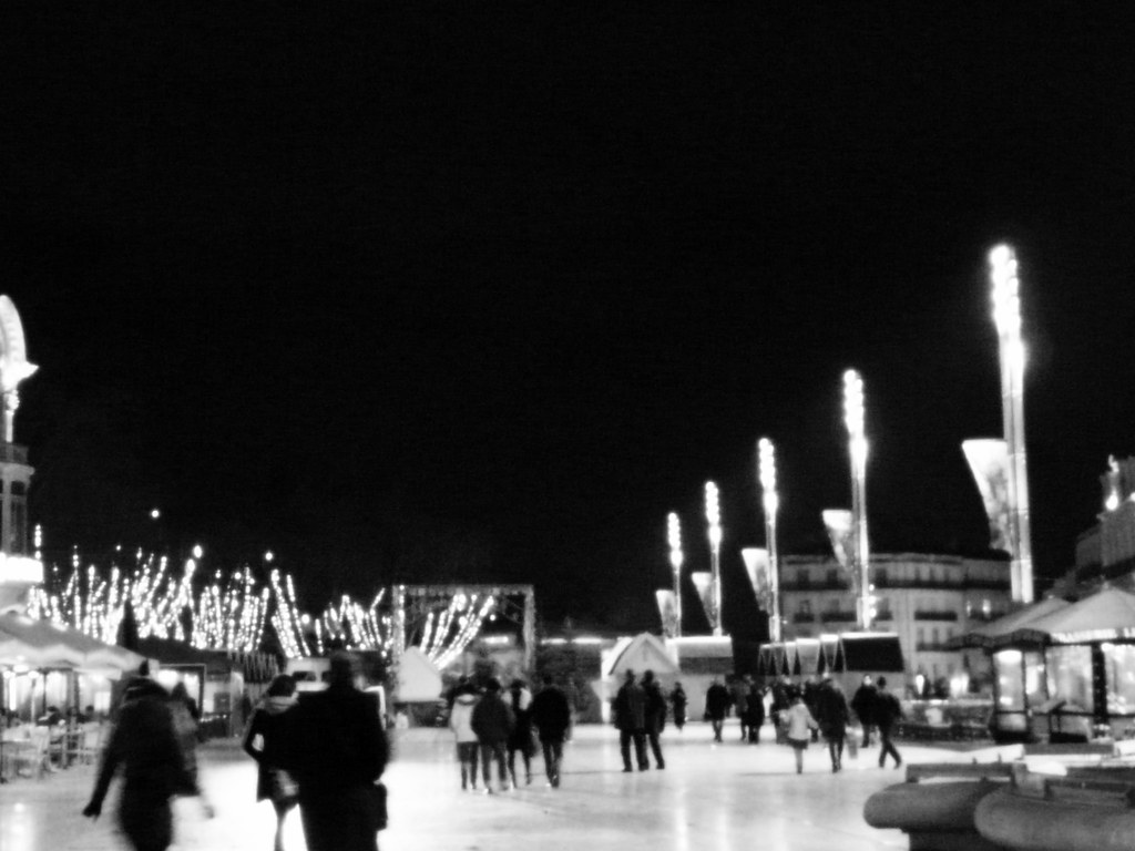 Errer "Si tu marches dans la rue, tu peux entendre une… Flickr