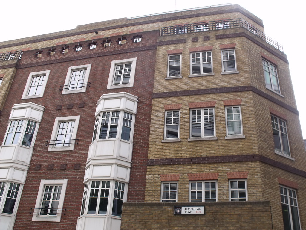 Pemberton Row approach road to Gough Square a photo on Flickriver