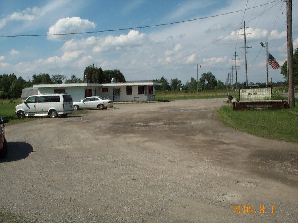 Orwell_Ohio_Resturant 2 miles North of Orwell Ohio on Rt 4… Flickr