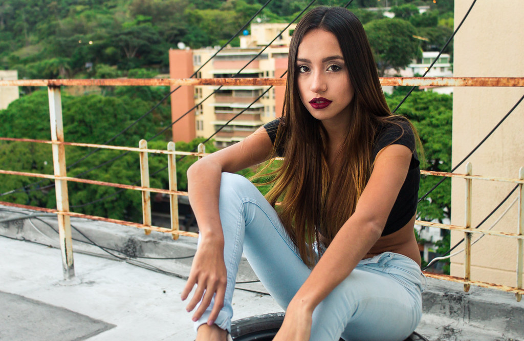 Daniela Escalona - The diaries Project | Instagram: oeneikap… | Flickr