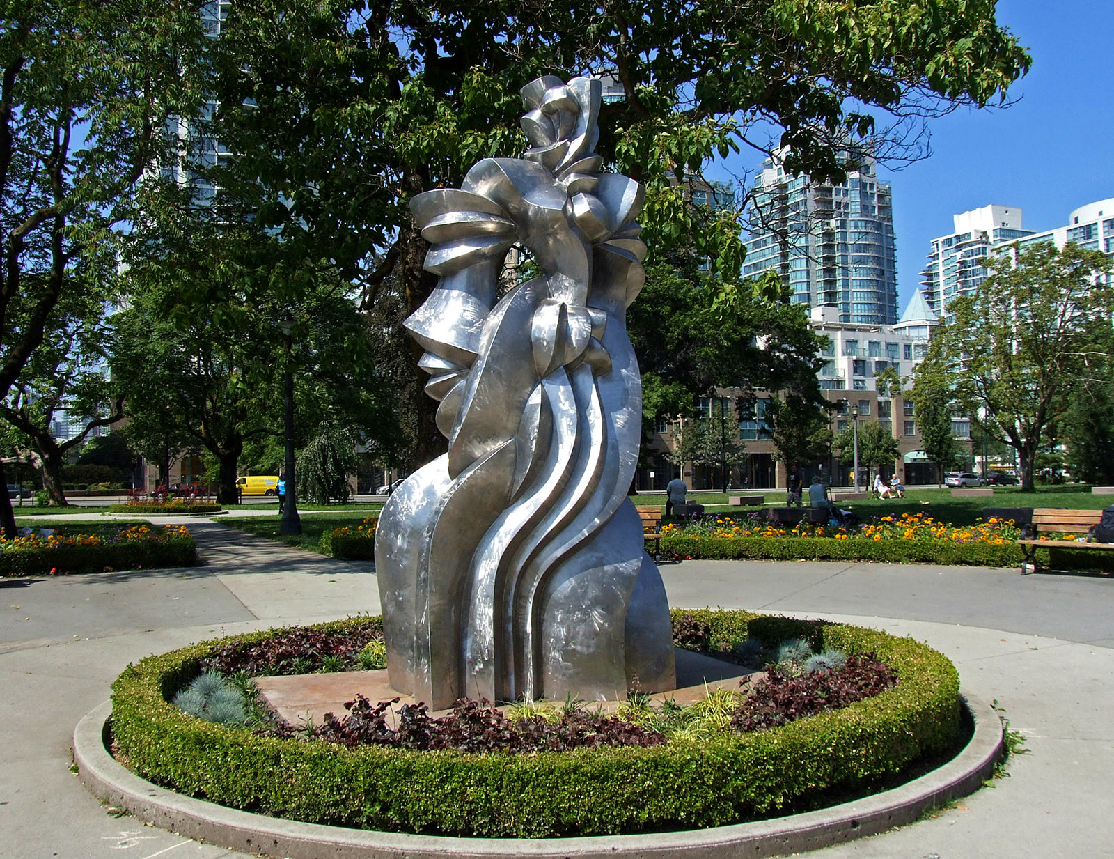 public sculpture Flickr
