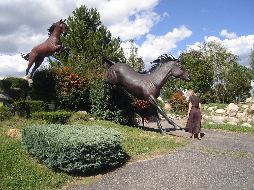 Fall in Ruidoso Beautiful bronze horse sculptures by Dave … Nancy