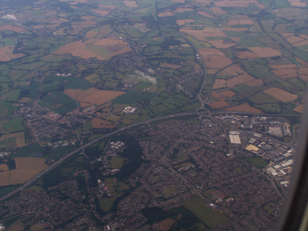 Aerial Reading South i Looking south Whitley Wood, M4, Sh… Flickr