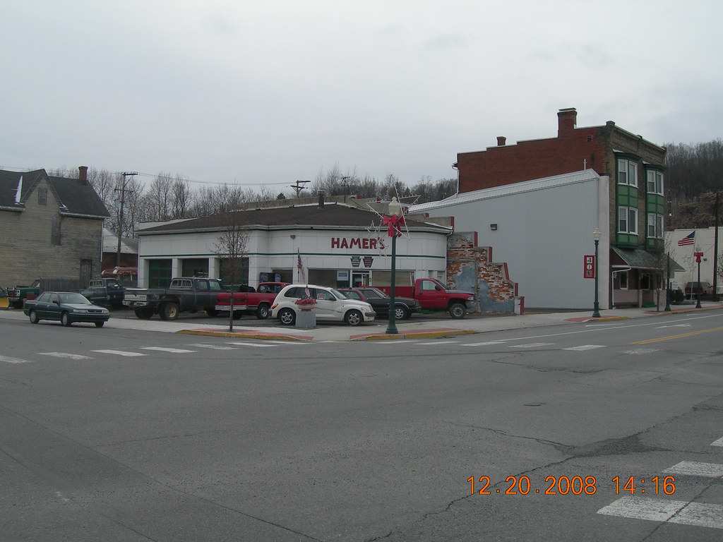 Hamer's garage Tyrone, PA Phillip Flickr