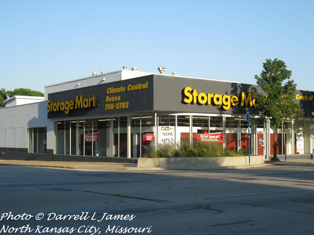 Car Dealer, now Self Storage, 34th and Broadway, Kansas City MO Flickr