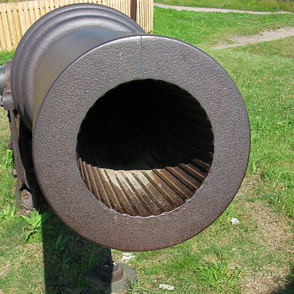 IMG_8638 Gun Barrel Rifling, Suomenlinna Helsinki, Finland… Flickr