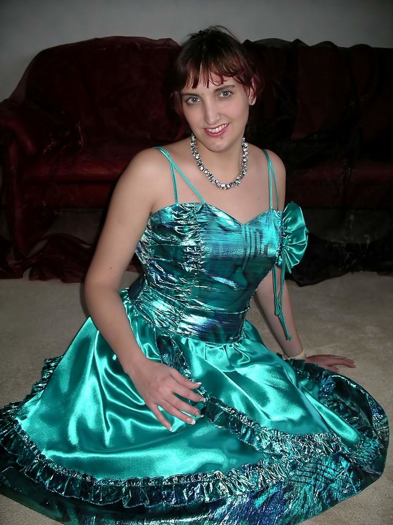 Frilly skirt a photo on Flickriver