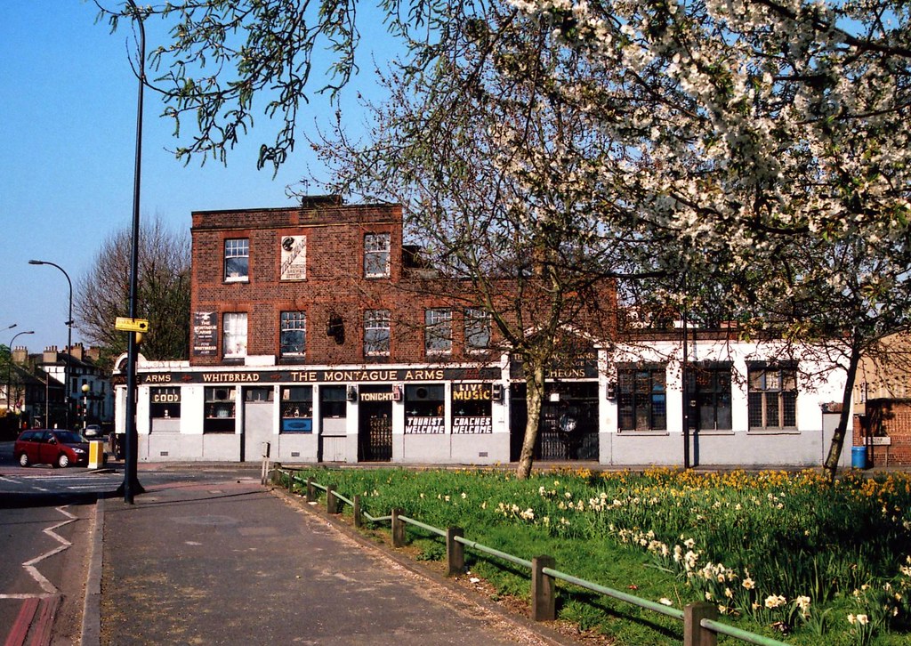 The Montague Arms, Peckham, SE15 289 Queens Road, Peckham,… Flickr