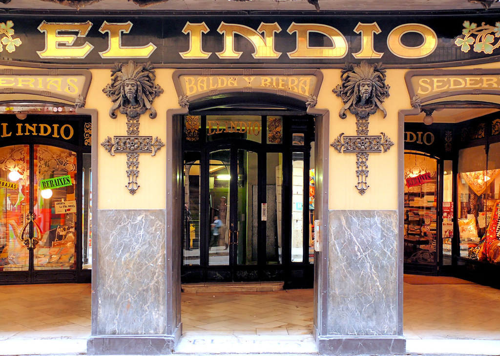 Barcelona Carme 024 c Botiga "El Indio" 1922 Architect … Flickr