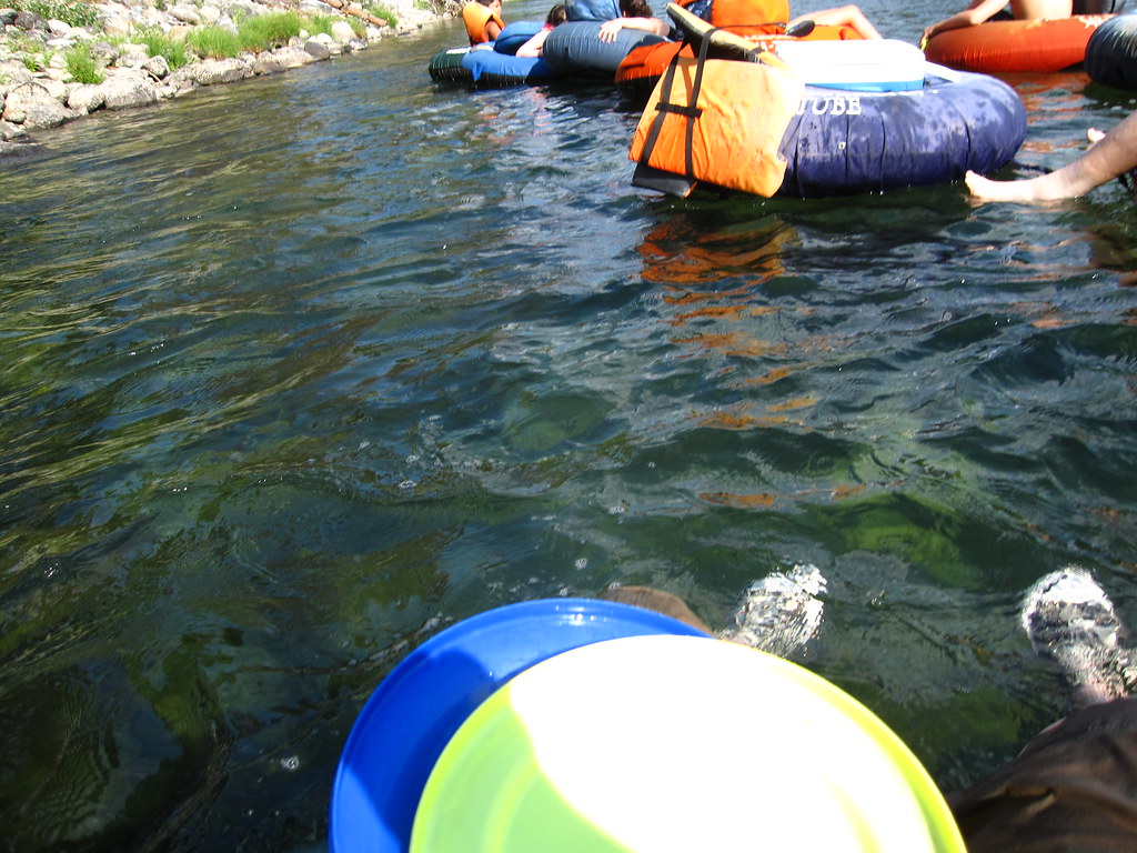 IMG_7126 tubing in leavenworth with the minughs & hohenste… Flickr