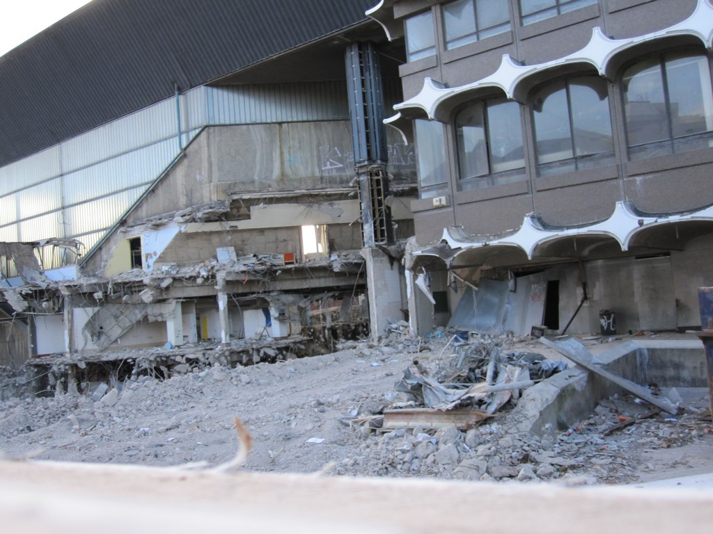 Leeds International Pool demolition zyanoe Flickr