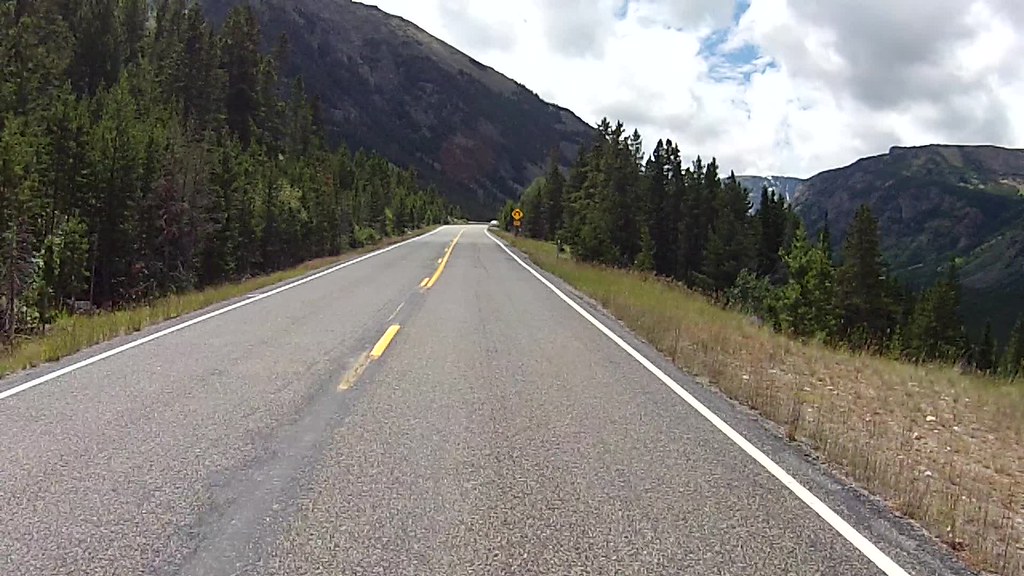 Hwy 212, Beartooth Pass, MT Toddschaefer Flickr