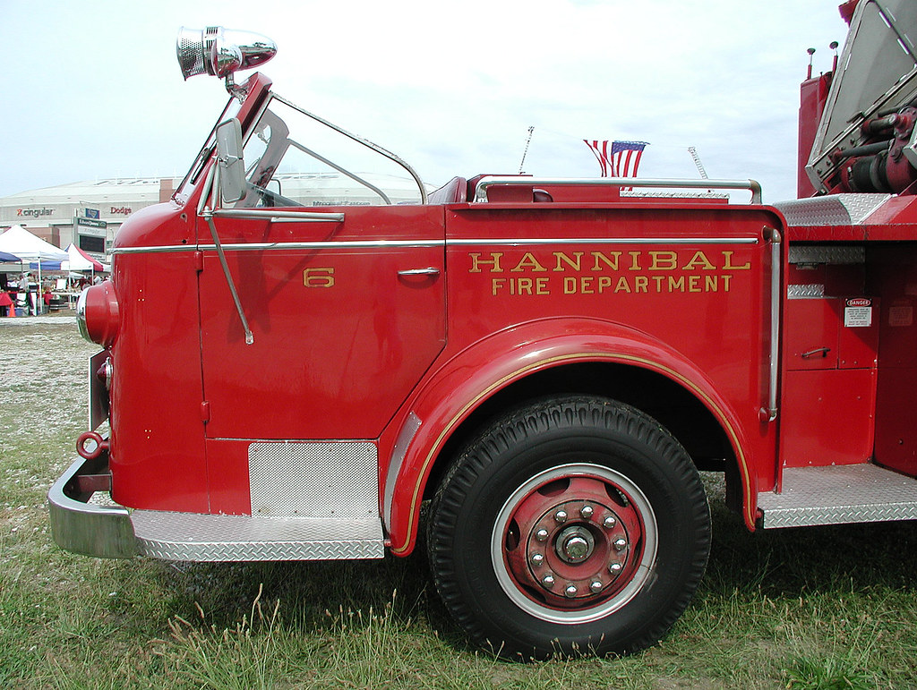 Hannibal Fire Department, American Lafrance, 700 Series, A… Flickr