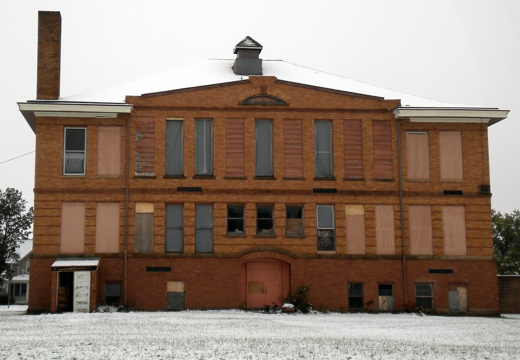 beardsley, MN...old high school nan Flickr