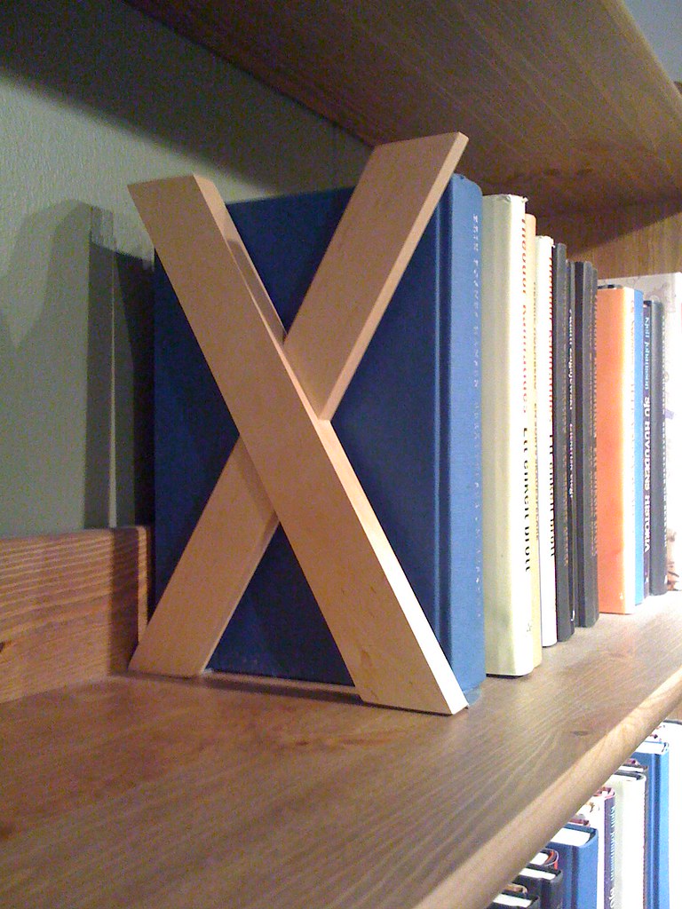 OS X bookends available at Ikea! Jesse Thorstad Flickr
